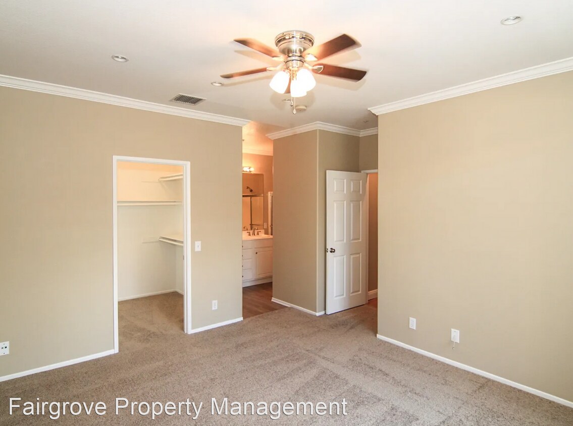 Building Photo - 3 br, 2 bath House - 1 Vellisimo Dr