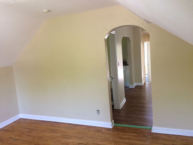 Foto del edificio - 272 George St W