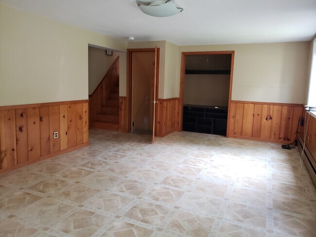 Building Photo - 4229 Berritt St