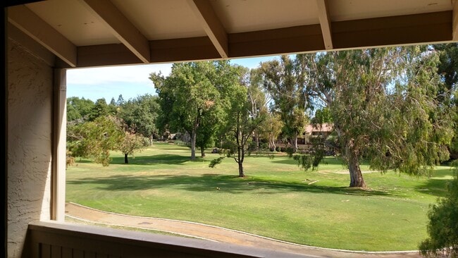 Golf Course View - 2417 Golf Links Cir