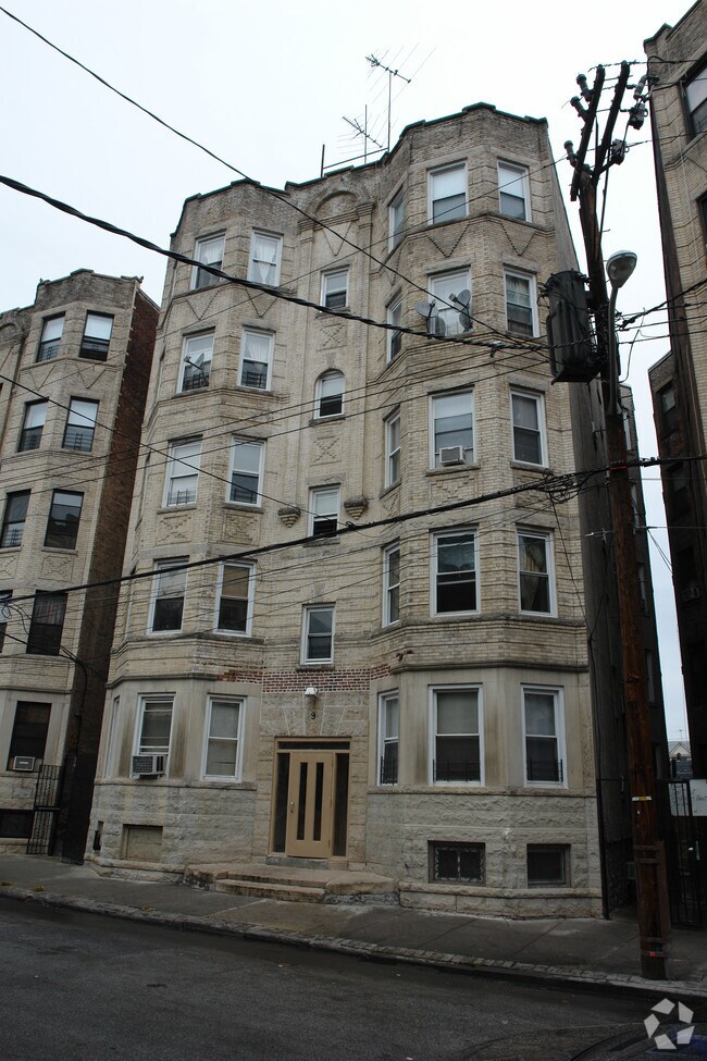 9 Lawrence St, Yonkers, NY 10705 Apartments Yonkers, NY