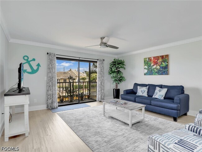 Foto del edificio - 4817 SW 8th Pl