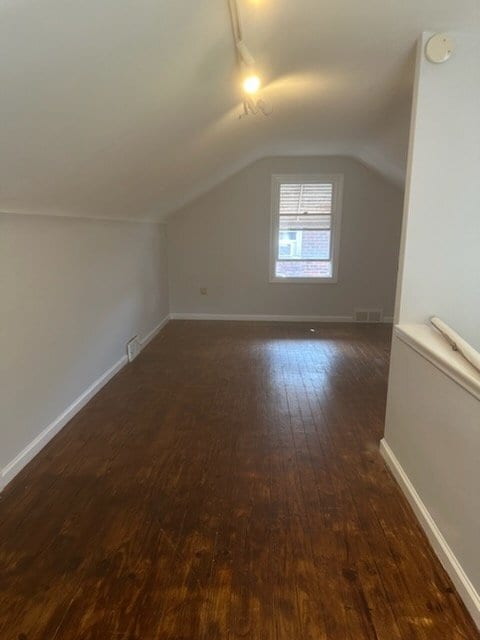 Building Photo - 20665 Beaufait St