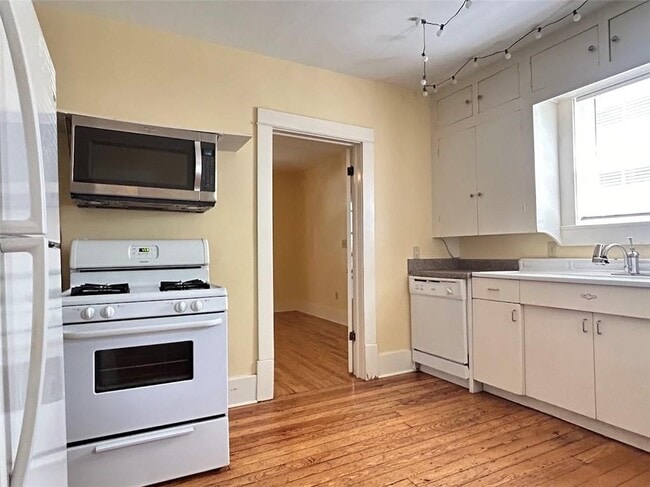 Foto del edificio - 1055 Pollard Ave