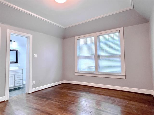 Foto del edificio - 5325 Reiger Ave