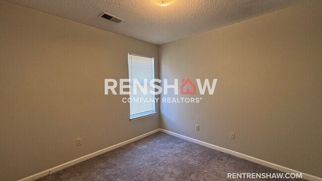 Building Photo - 1164 Breezy Valley Dr