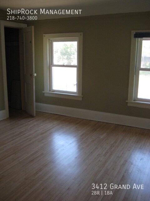 Building Photo - 3412 Grand Ave