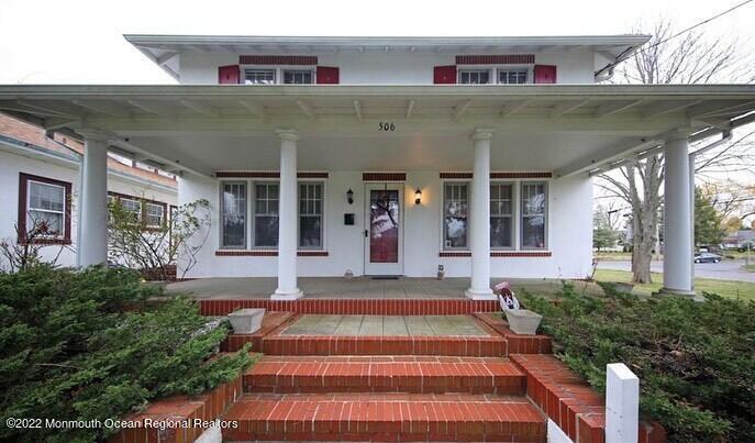 Primary Photo - 506 Westwood Ave