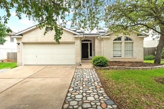 Building Photo - 906 Mammoth Ct