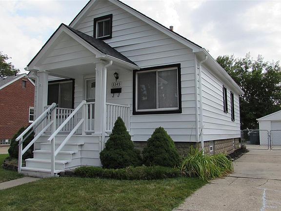 Front - 3345 Linden St