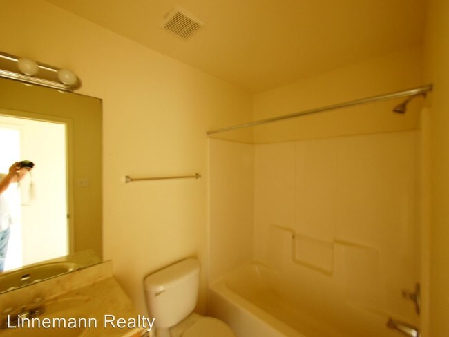 Building Photo - 2606 Seabiscuit Dr
