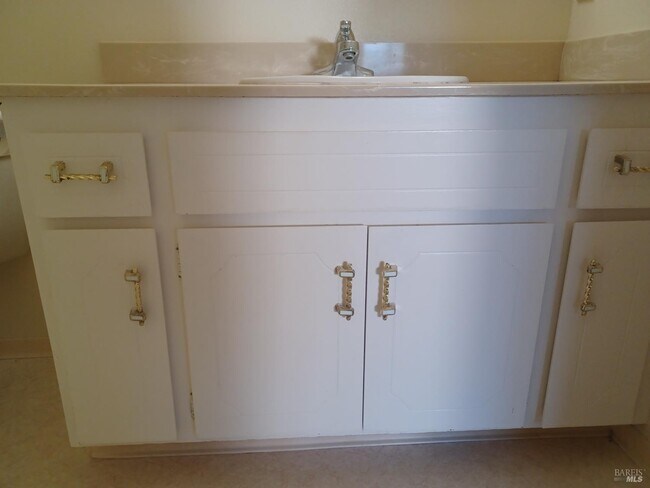 Foto del edificio - 214 Cottonwood Cir