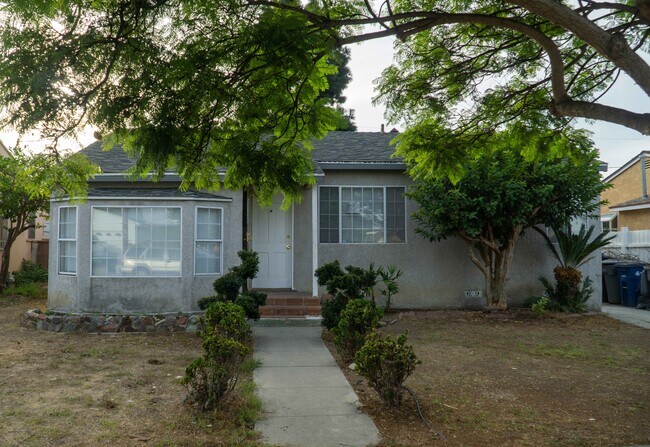 3/2 SFR El Camino Village - 15223 Daphne Ave