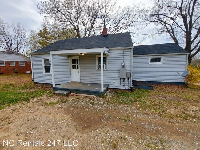 Foto del edificio - 3 br, 1 bath House - 1512 Woodbriar Avenue