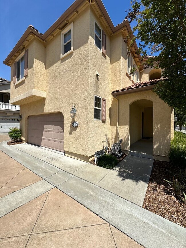 Building Photo - 3292 San Vicente Rd - Bridgeway Islands