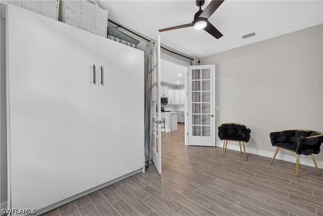 Building Photo - 847 Enbrook Lp