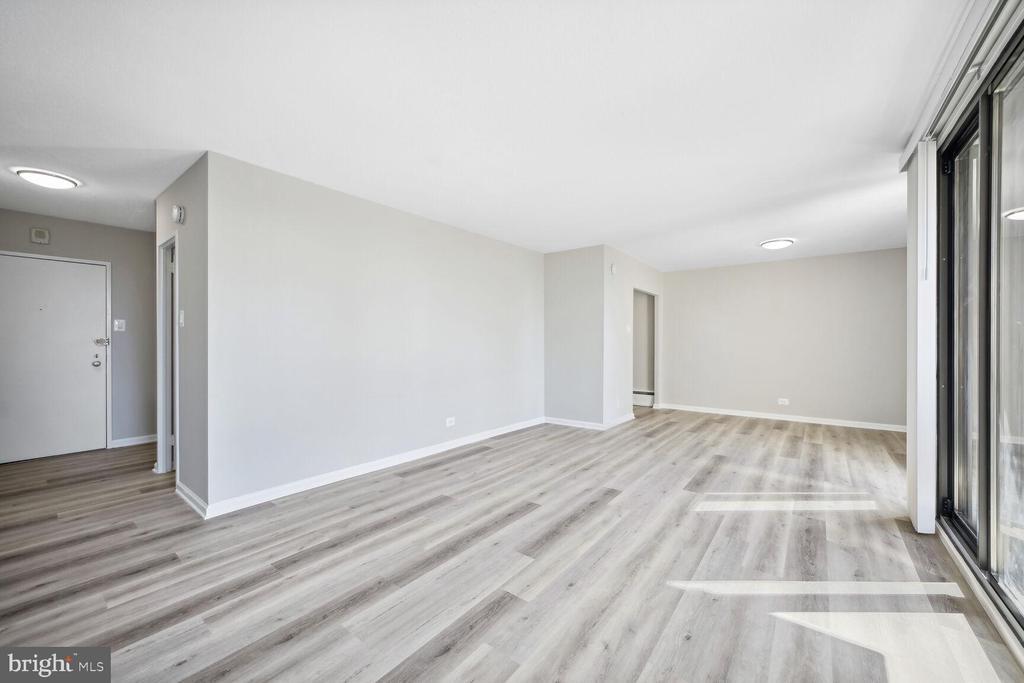 Primary Photo - 430 M St SE
