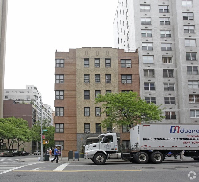 1510 - 1512 York Avenue - 1510-1512 York Ave