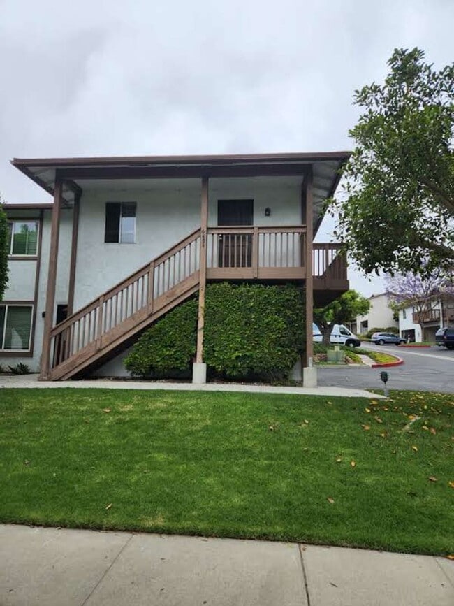 Building Photo - 6494 Bell Bluff Ave