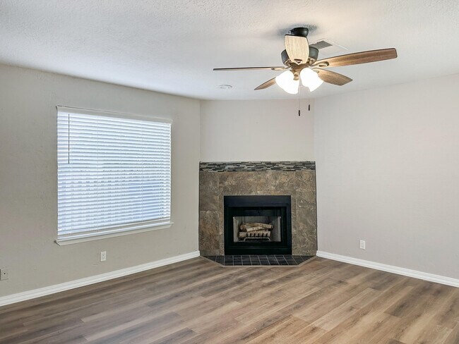 Foto del edificio - 1106 Arias Ave NW