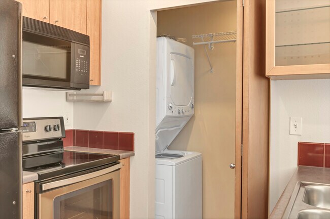 Brand new! - 668 S Lane St