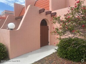 Building Photo - 744 S Orlando Ave