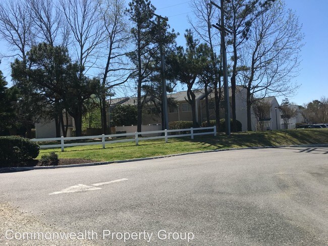 Foto del edificio - 3 br, 1.5 bath House - 4037 Midlands Road