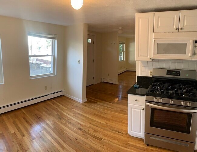138 Thorndike St Unit 1/2, Cambridge, MA 02141 Apartments in