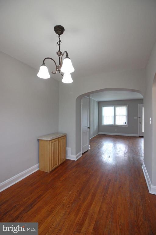 Foto del edificio - 529 Parksley Ave