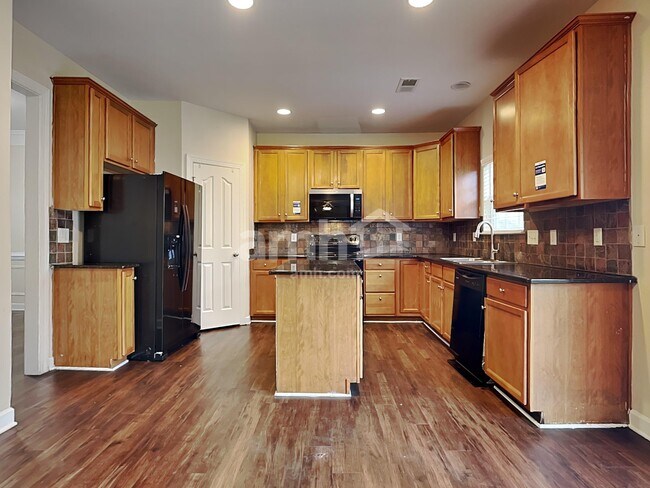 Foto del edificio - 2849 Watercrest Dr NW