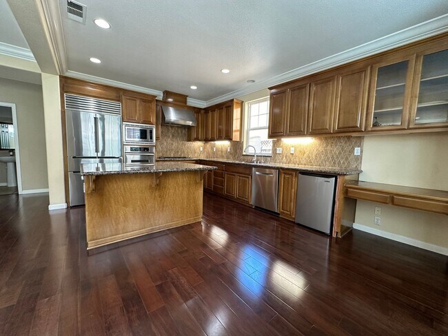 Building Photo - LUXURY RESIDENCE IN RIVERMARK DETACHED SINGLE-FAMILY HOME | THE GLEN PLAN II