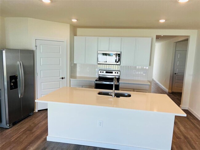 Building Photo - 3727 Hatchery Wy