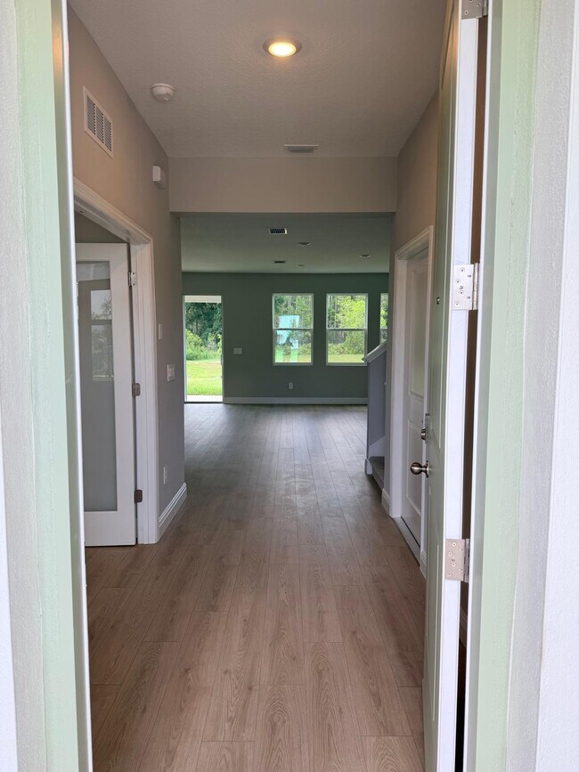 Building Photo - 32546 Rosepine Blvd