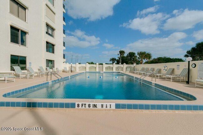 Foto del edificio - 3060 N Atlantic Ave