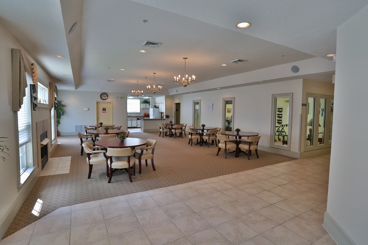 Holland House Apartments Virginia Beach, VA