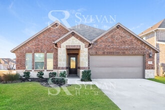 Building Photo - 2107 Silver Charm Ln