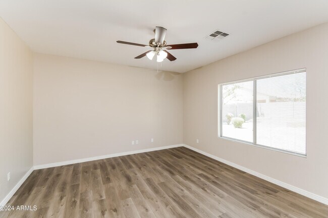 Building Photo - 17812 W Acapulco Ln
