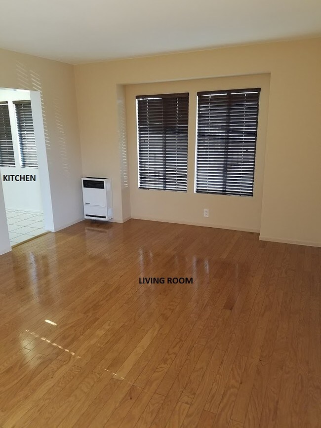 Photo - 2100 W Olympic Blvd Apartments