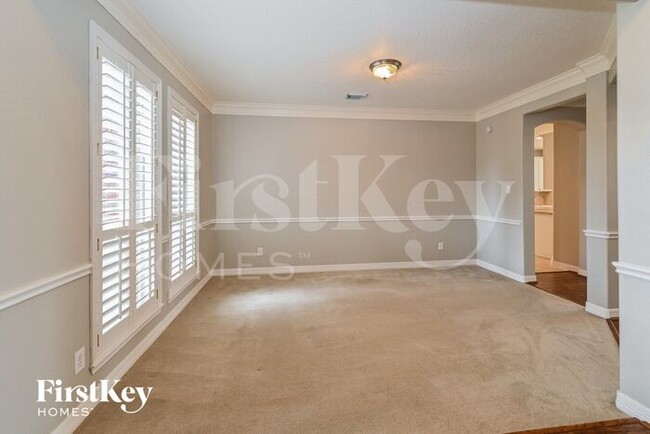 Building Photo - 17714 Meadow Crossing Ln