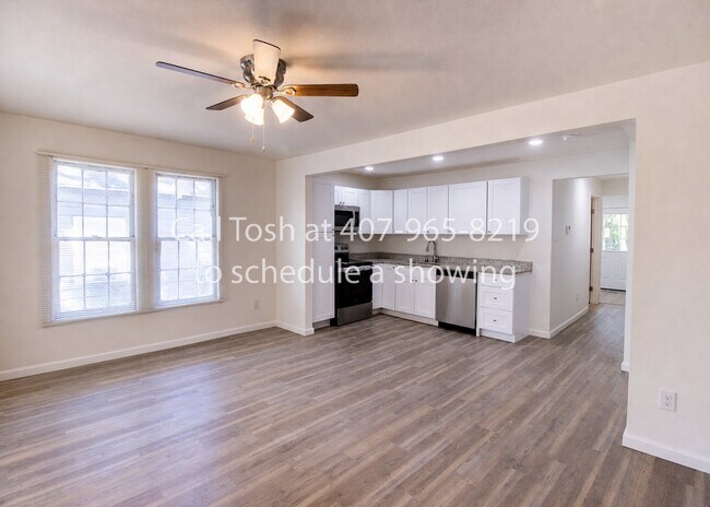Building Photo - 1110 S Houston Ave