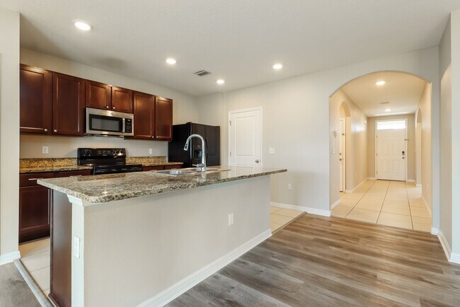 Foto del edificio - 14133 Arbor Pines Dr