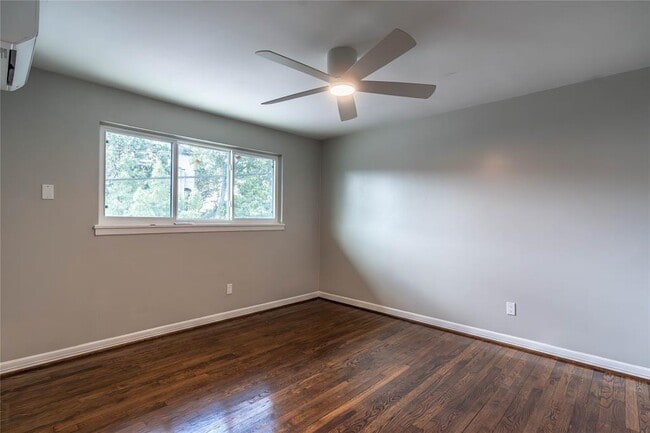 Building Photo - 1602 Bonnie Brae St