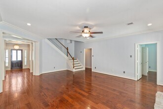 Building Photo - 23 Vista Mill Pl