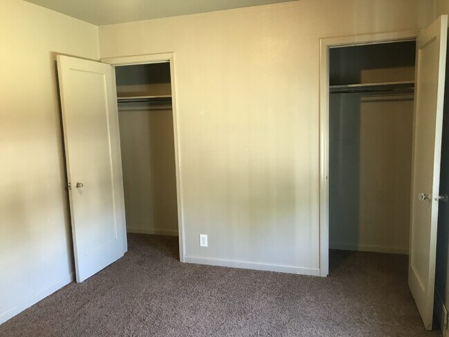 Foto del edificio - Two bedroom in great Ogden Location!