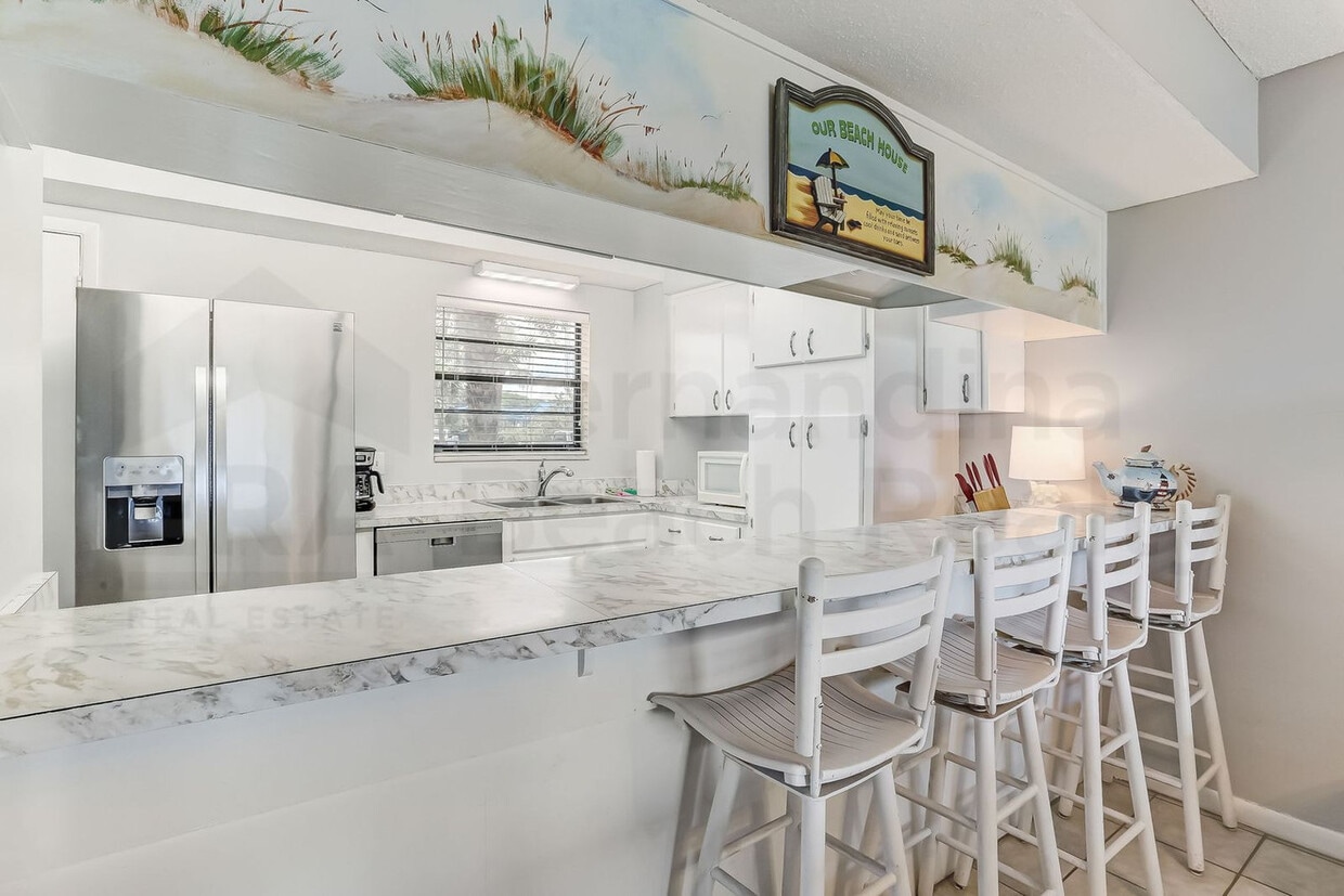 Foto principal - 3240 S Fletcher Ave