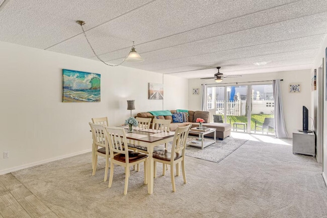 Building Photo - 1926 Ocean Shore Blvd