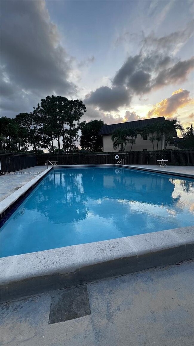 Foto del edificio - 173 NW 93rd Ave