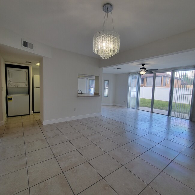 Photo - 739 Orchid Dr Townhome