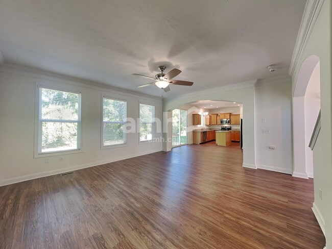 Building Photo - 7170 Calusa Drive