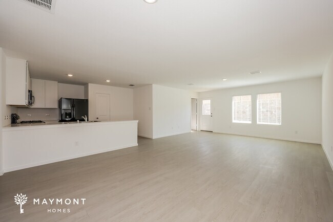 Foto del edificio - 3053 Titan Spgs Dr